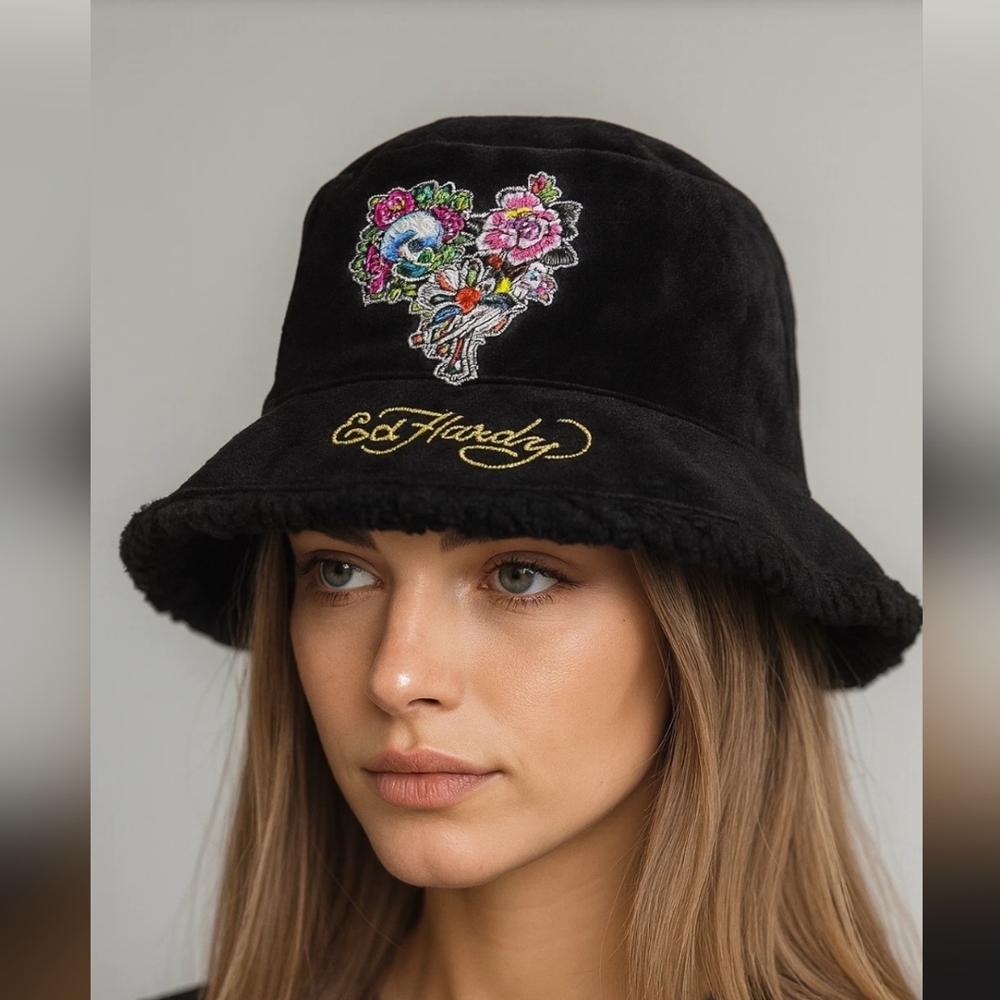 NWT Ed Hardy Black Embroidered Bucket Hat